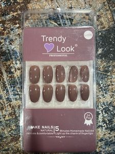 Press On Nails- Brown