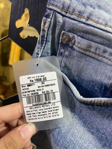 Levi’s distressed mom fit jeans