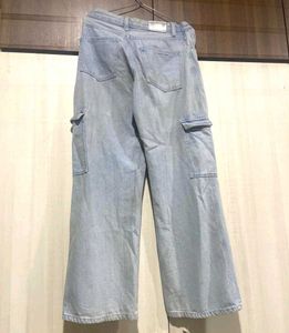 Light Wash Wide Leg Cargo Jeans