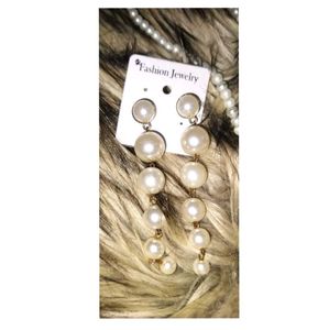 🤍Pearl Drop Fashion Earrings🤍