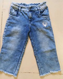 Girl&#39;s Denim Jeans