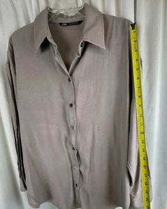 Elegant Button-Down Shirt