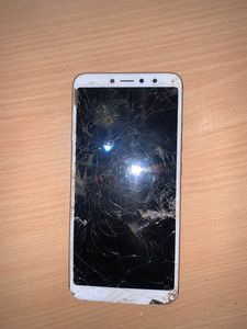 Redmi y2 dead phone for parts