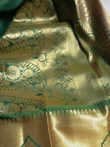 Elegant Peach Kanchipuram Saree Adi Offer Sale.