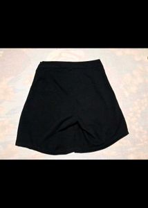 Classic Black Shorts For Women 🖤