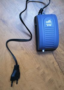 Basic Aquarium Oxygen Air Pump Moter For Fish Tank