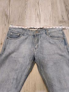 Ma2466 Armani exchange jeans waist 34 inches