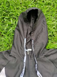 Nike Windbreaker Jacket