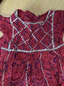 Girls' Pink Floral Kurti Set