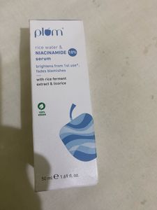Plum 10% Niacinamide Face Serum with Rice Wate