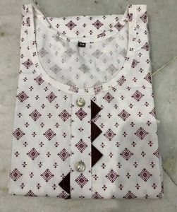 Maroon &amp; White Printed Kurta Set