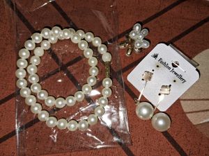 Pearl Jewellery Set