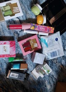 Skincare With Freebies😍👁