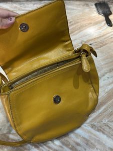 Lavie Mustard Crossbody Bag
