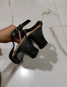 Heels 👠