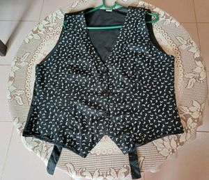 Formal Black w White Pattern Vest