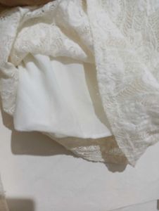 Elegant Stretchable Lace Top