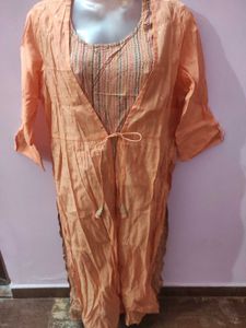 Xl Avaasa Ethnic Kurta with Shrug