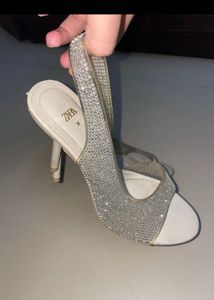 Zara Heels 👠