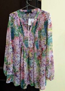 Sale🔥Floral Top In Multi Colour