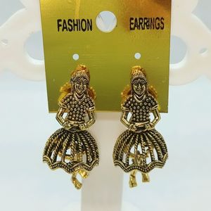 30rs Off On Shipping Brand New Earring Set Of 2