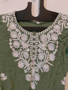 Embroidered Green Kurta