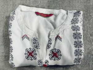 Elegant Printed Kurta