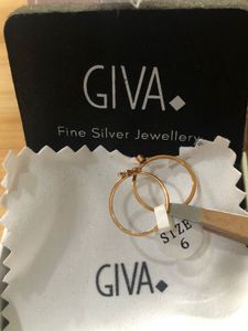 GIVA Letter M Ring💍⭐️