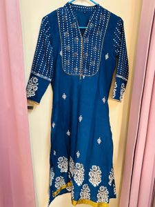 Blue Embroidered Kurta