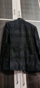 blazzer  full collar pure black cottarage pattern