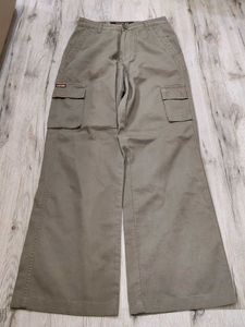 Ma1605 Catch me cargo+bootcut waist 26 inches