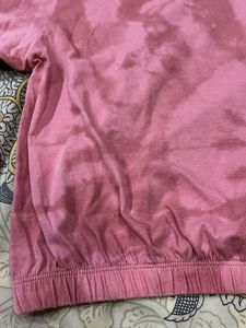 MADAME Cropped Pink Graphic Print Tee