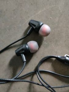 KDM K15 Wired Earphones With Mic New Unused Product