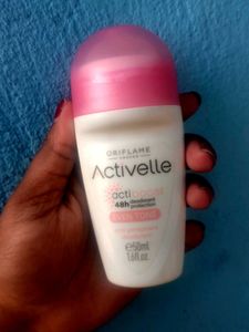 Oriflame Antitan Roll On