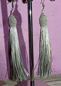Silver Tassel
