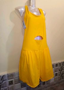 🆕🎁Buy 2 Get 1 Free🎁Size M/ Yellow Swimsuit