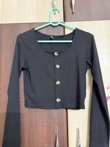 Black Long Sleeve Crop Top
