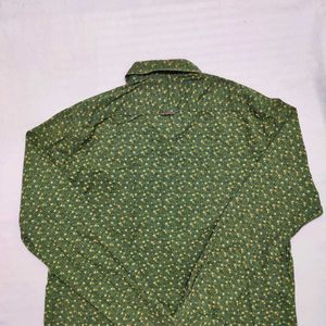 Turtle Floral Shirt | Chest 44