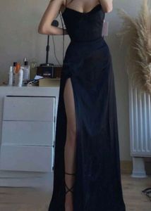 Classy Black Dress