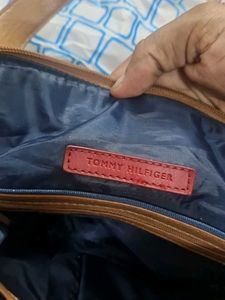Orignal Tommy Hilfiger Handbag