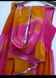 GEORJET PRINTED GOWN WITH LESS BORDER DUPATTA SET