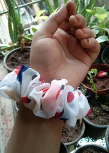 Scrunchies..✨✨