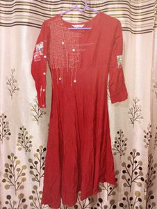 5 Sets Of Medium Size In Very Less Cost