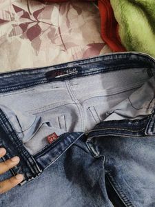 Stylish Blue Denim Jeans