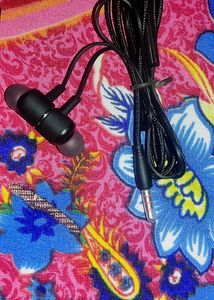 Boat Earphones
