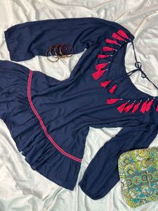 Gulabi Tassel Top💗