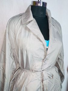 Elegant Trench Coat lenth 38