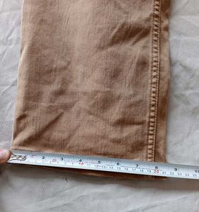 TAN (Kakhi) jeans