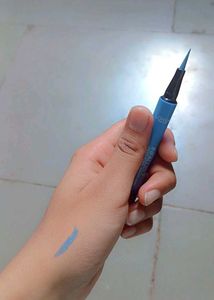 L&#39;Oreal Infallible paints Eyeliner (304)