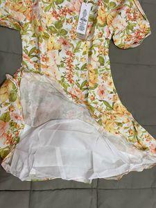 Forever New - Noelle Diamond BackNWTMini Dress